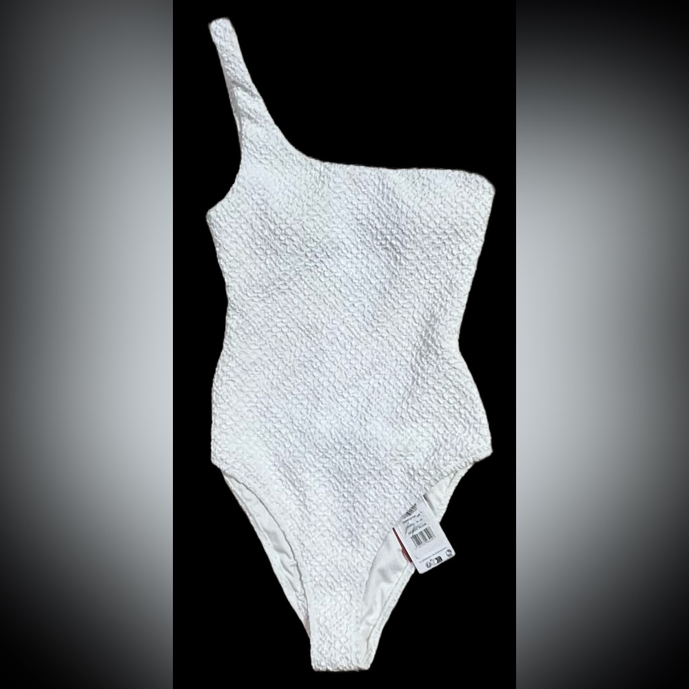 NWT $89 mango White Textured One-Shoulder Swimsuit